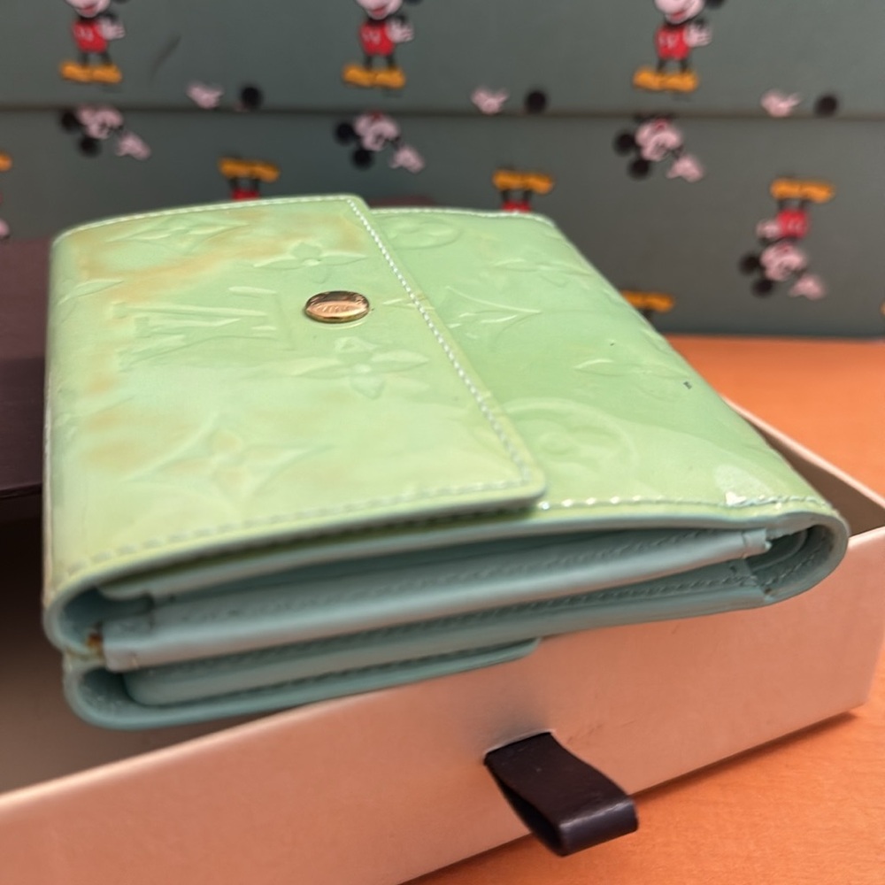 Authentic Logos Vuitton wallet - Picture 5 of 11